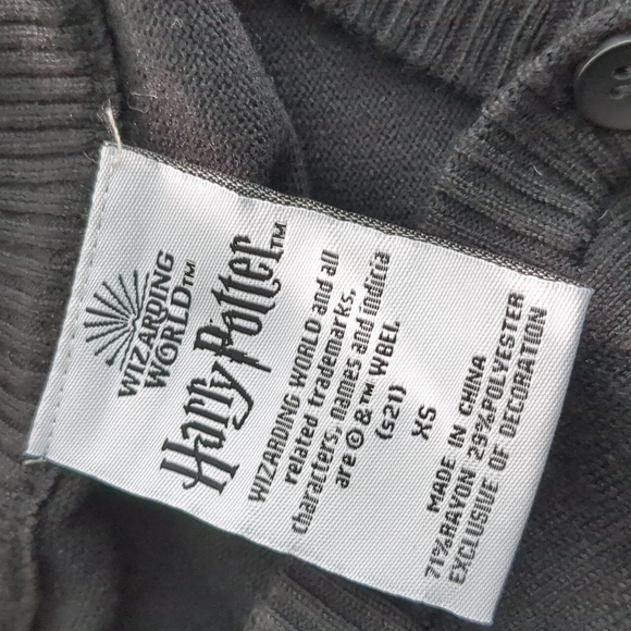 Harry Potter Black Hufflepuff Cardigan Size XS - Picture 9 of 9